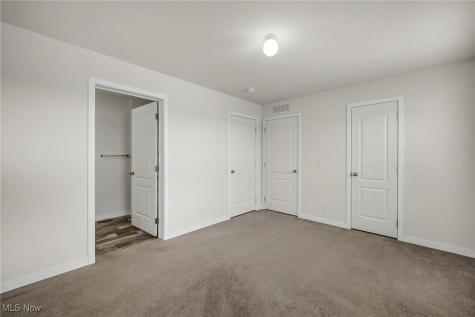 348 Robin Drive Elyria OH 44035