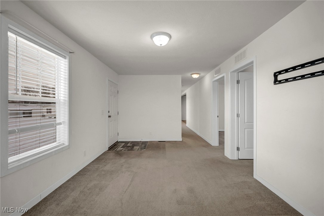 348 Robin Drive Elyria OH 44035