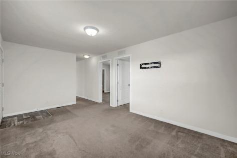 348 Robin Drive Elyria OH 44035