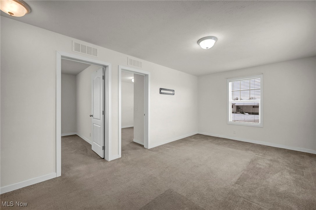 348 Robin Drive Elyria OH 44035