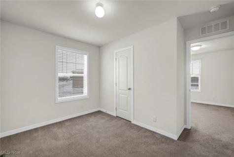 348 Robin Drive Elyria OH 44035