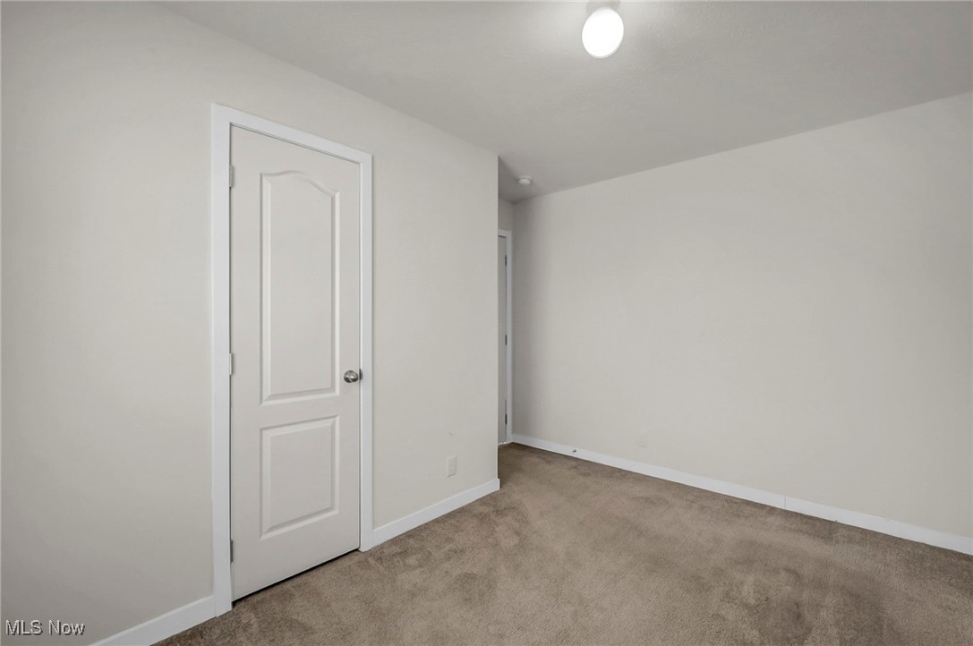 348 Robin Drive Elyria OH 44035