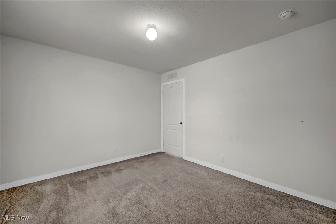 348 Robin Drive Elyria OH 44035