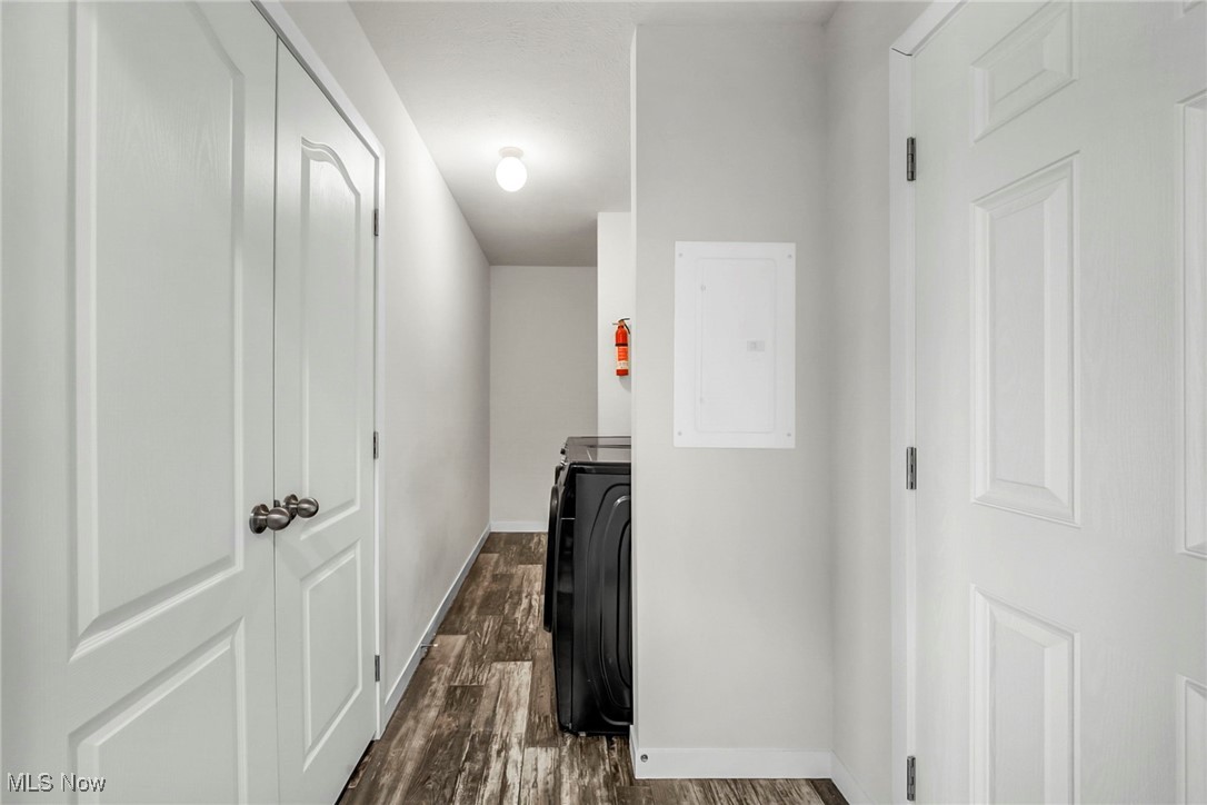 348 Robin Drive Elyria OH 44035