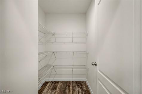 348 Robin Drive Elyria OH 44035