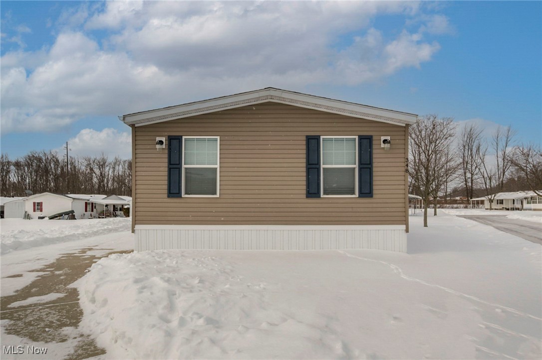 348 Robin Drive Elyria OH 44035