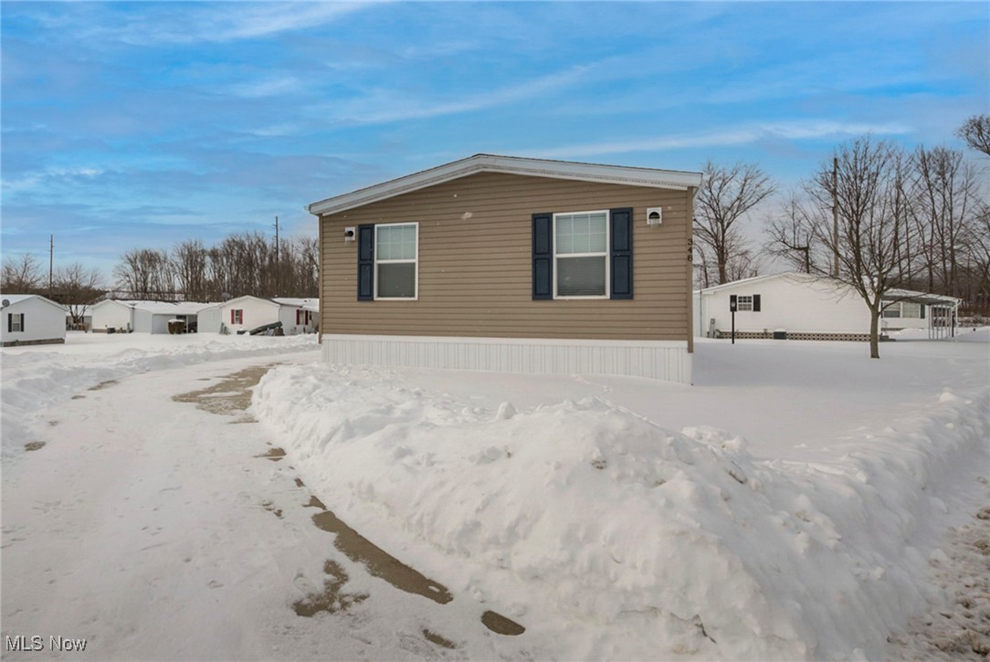 348 Robin Drive Elyria OH 44035