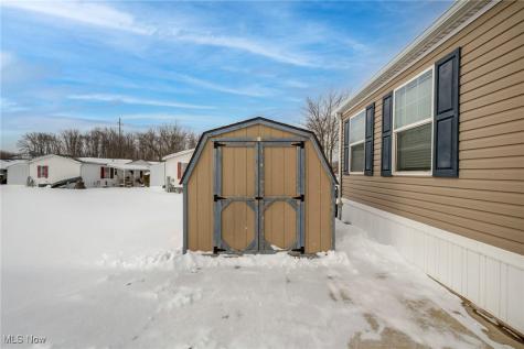 348 Robin Drive Elyria OH 44035