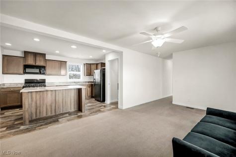 348 Robin Drive Elyria OH 44035