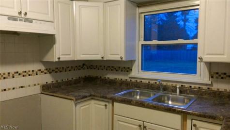 426 Vince Avenue NW Canton OH 44708