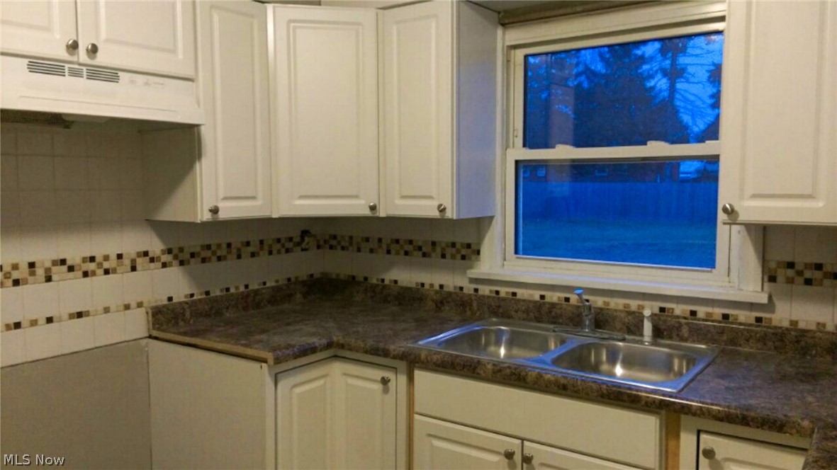 426 Vince Avenue NW Canton OH 44708