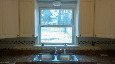 426 Vince Avenue NW Canton OH 44708