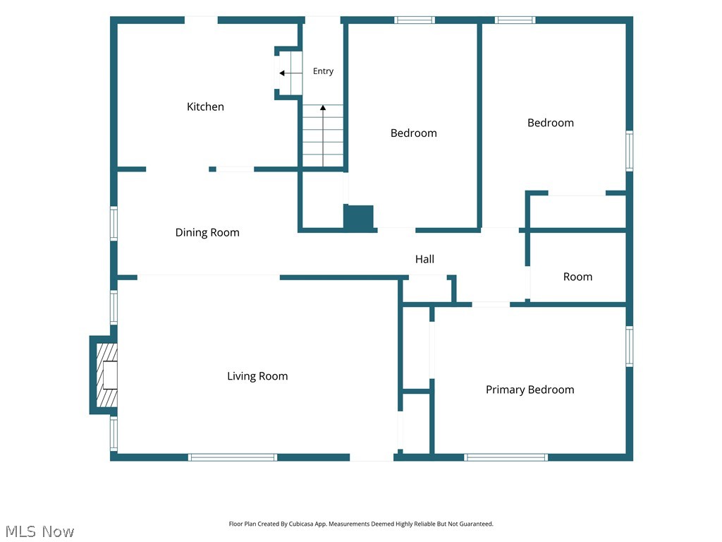 755 W Glendale Street Bedford OH 44146