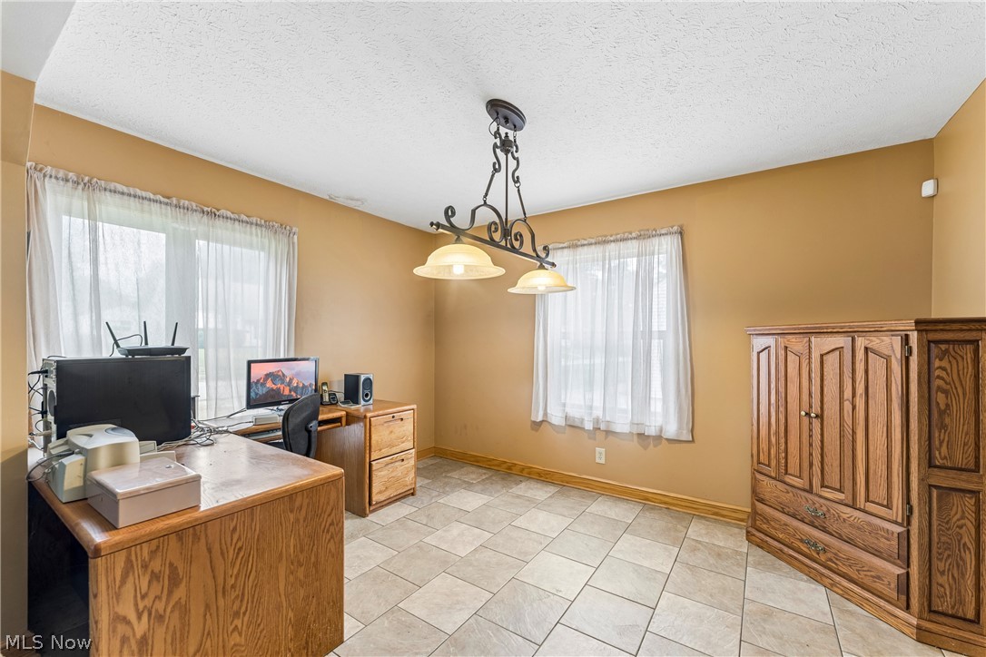2143 Hillside Street Cuyahoga Falls OH 44221