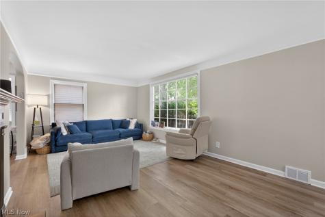 4409 Silsby Road University Heights OH 44118