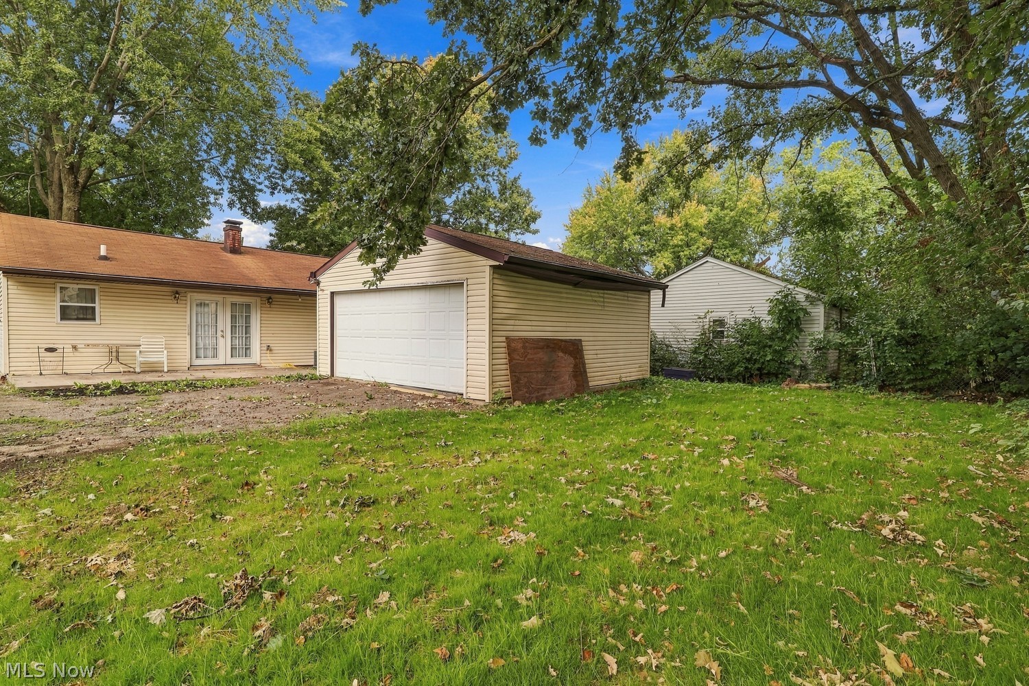 937 East Drive Sheffield Lake OH 44054