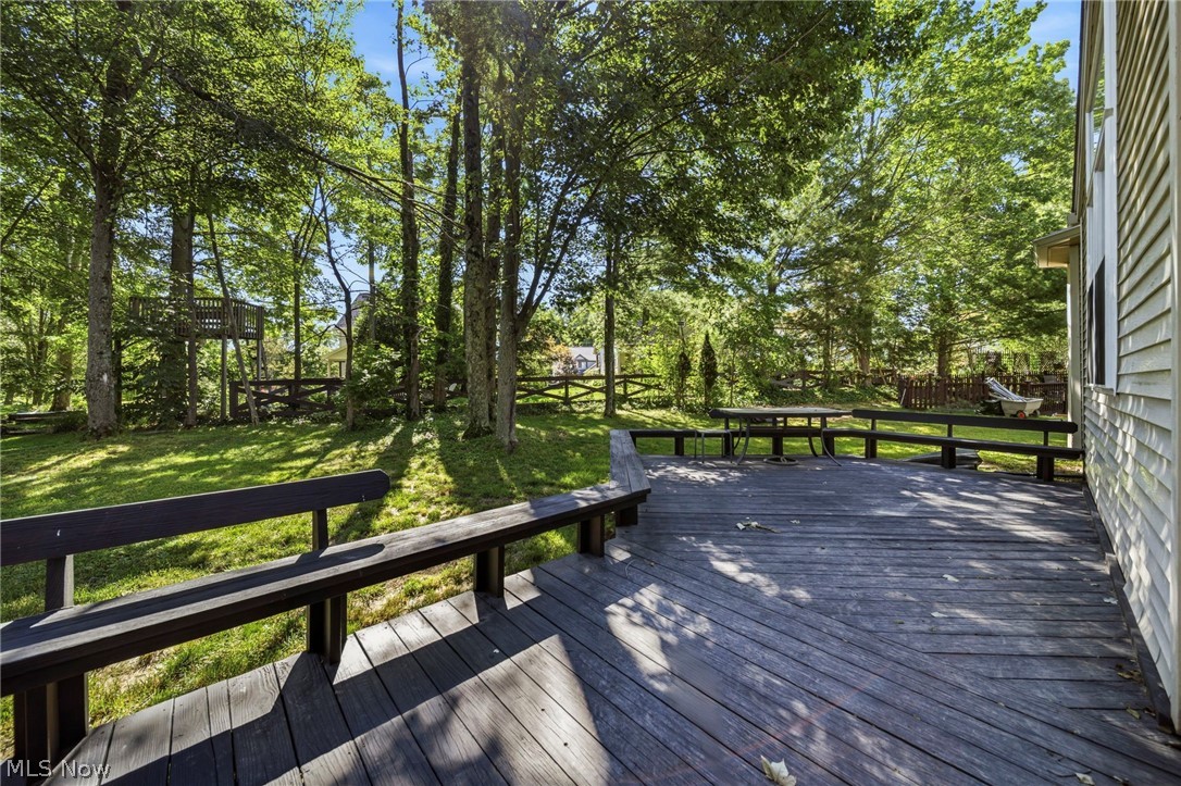 116 Woodbridge Crossing Chardon OH 44024