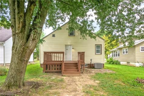 143 Conrad Street Barberton OH 44203