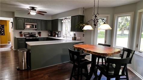 1344 Northwoods Trail Wadsworth OH 44281