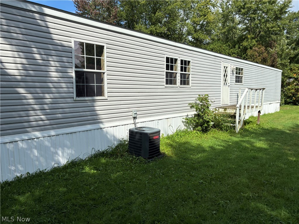 5 Carpenter Boulevard Marshallville OH 44645