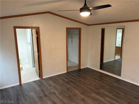 5 Carpenter Boulevard Marshallville OH 44645