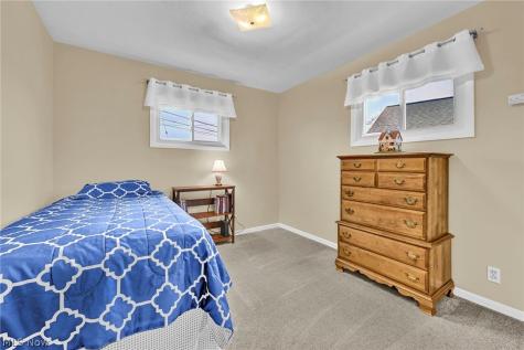 6188 Barbara Lane Brook Park OH 44142