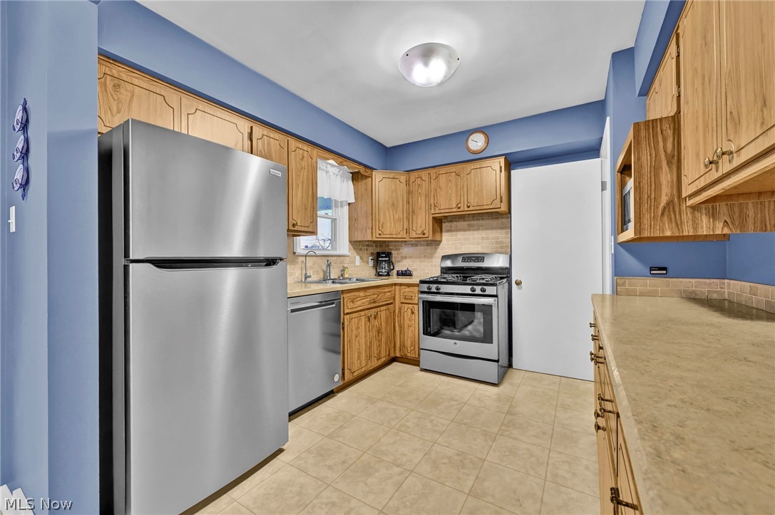 6188 Barbara Lane Brook Park OH 44142