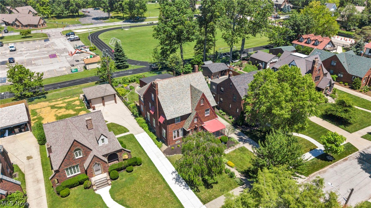 17120 Greenwood Avenue Cleveland OH 44111