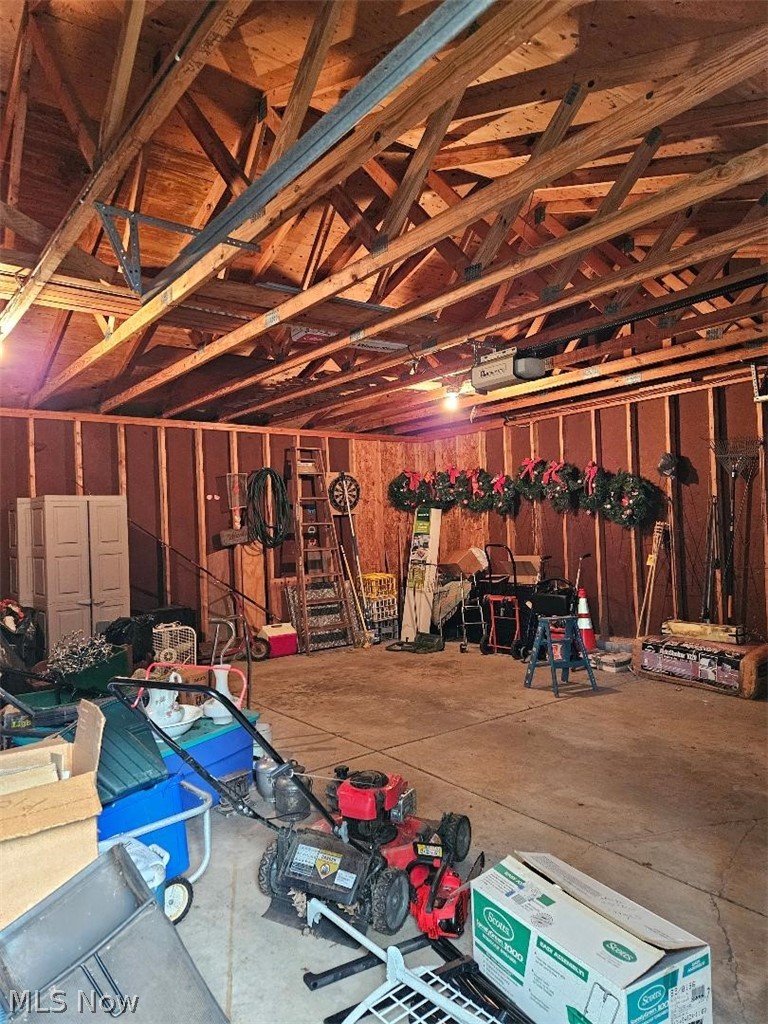 7393 N Lima Road Poland OH 44514