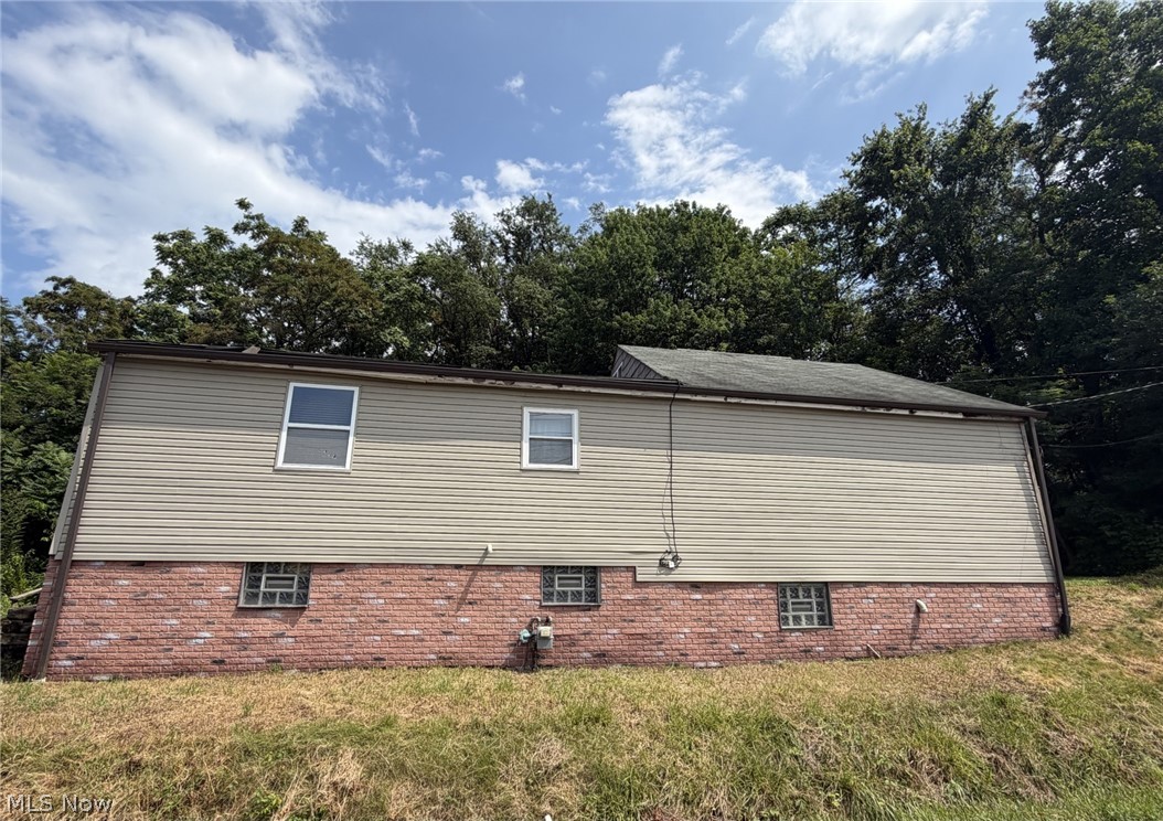 581 Fowler Hill Road Wellsburg WV 26070