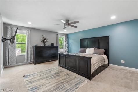 3097 Brumbaugh Street NW Uniontown OH 44720
