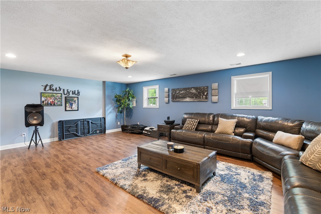 3097 Brumbaugh Street NW Uniontown OH 44720