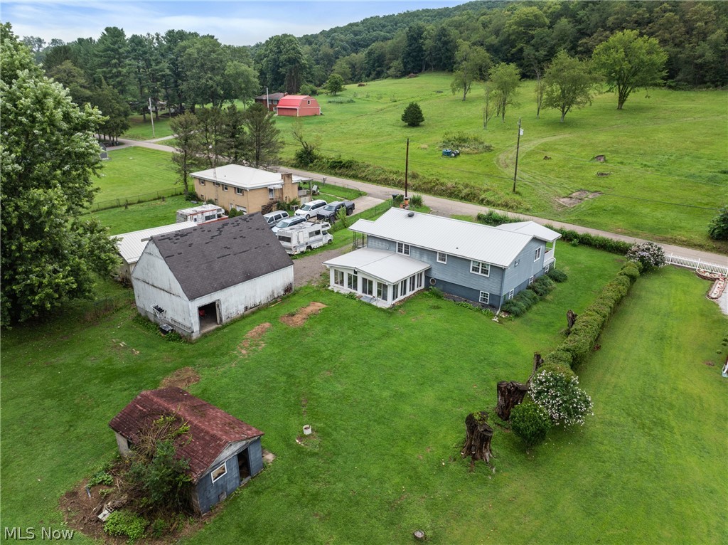569 Township Road 204 Bloomingdale OH 43910