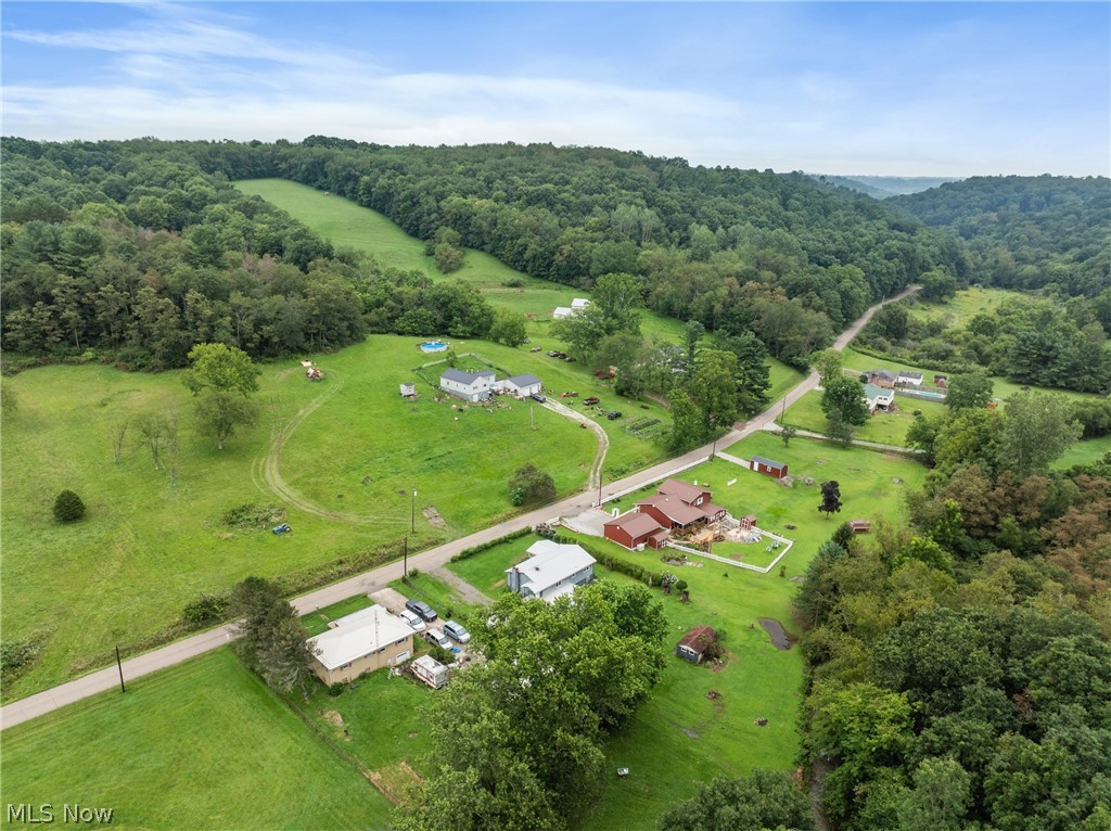 569 Township Road 204 Bloomingdale OH 43910