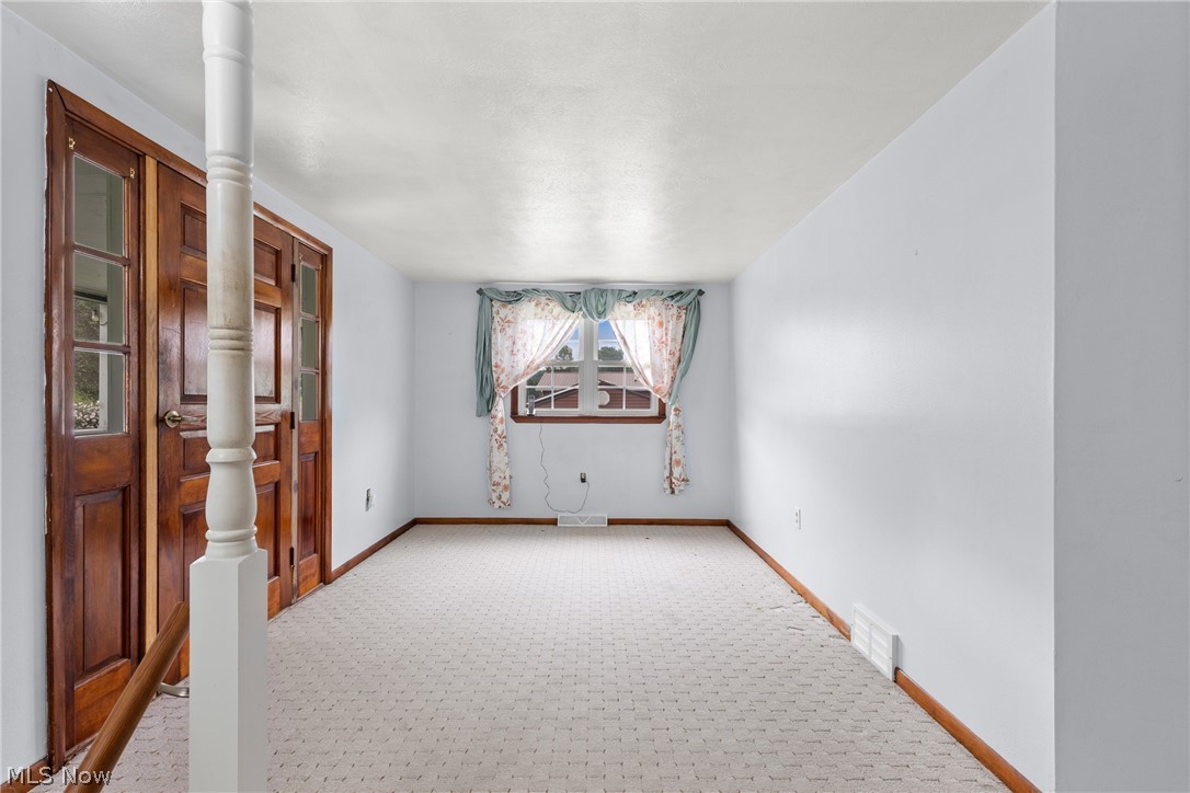 569 Township Road 204 Bloomingdale OH 43910