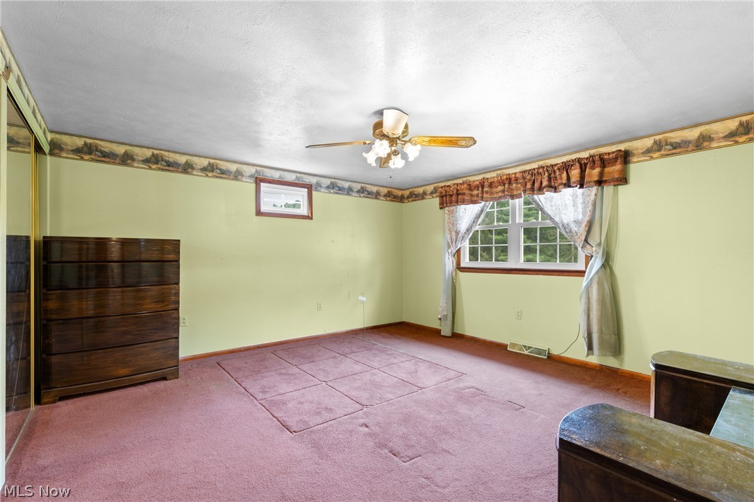 569 Township Road 204 Bloomingdale OH 43910