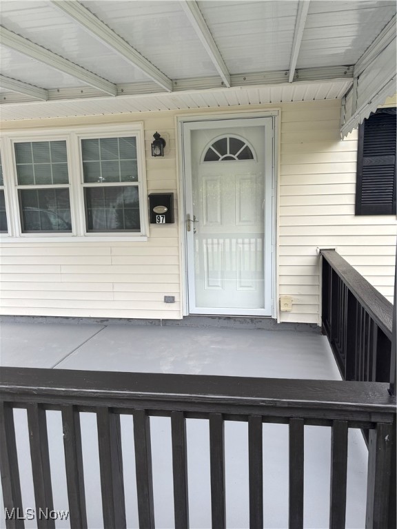 97 Idlewood Road Austintown OH 44515