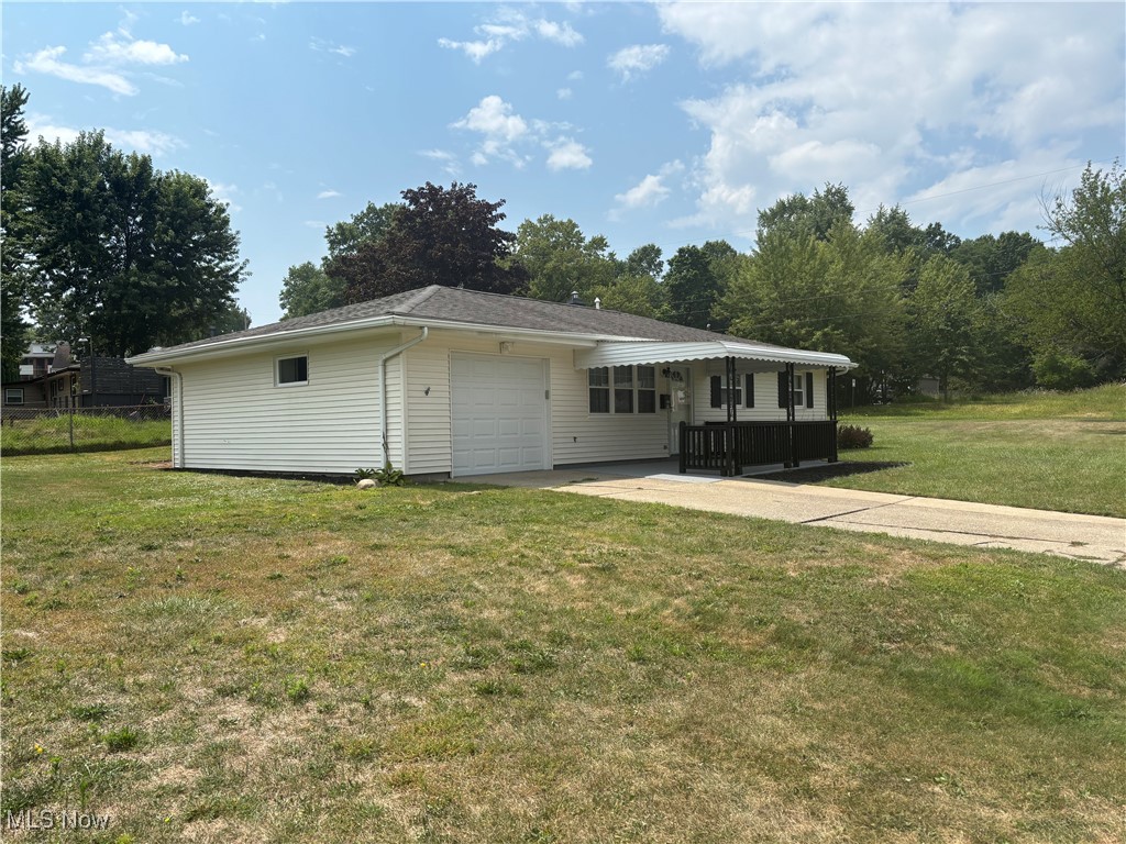 97 Idlewood Road Austintown OH 44515