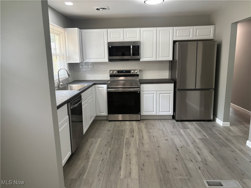 97 Idlewood Road Austintown OH 44515