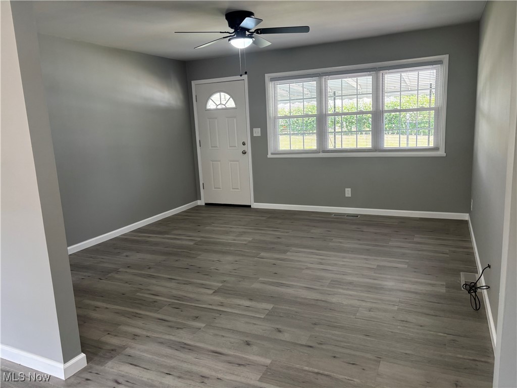 97 Idlewood Road Austintown OH 44515