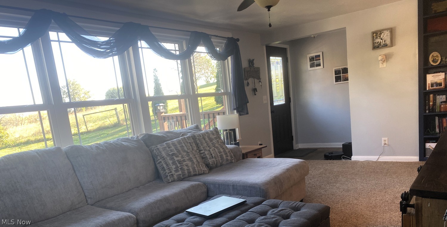 350 3rd Street SW Sugarcreek OH 44681