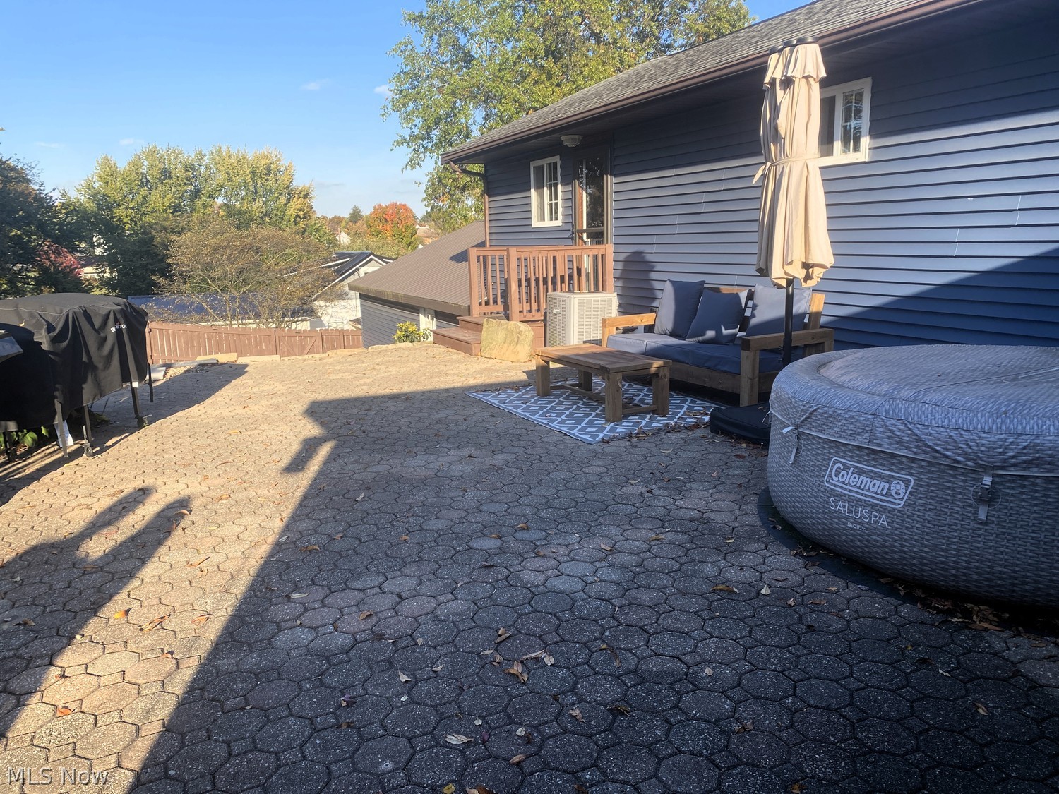 350 3rd Street SW Sugarcreek OH 44681