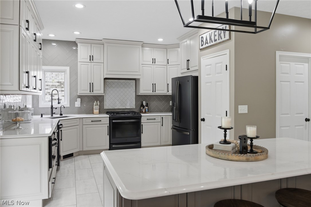 6120 Mackenzie Drive Independence OH 44131