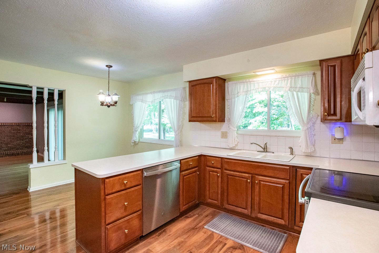 16953 Deerfield Drive Strongsville OH 44136