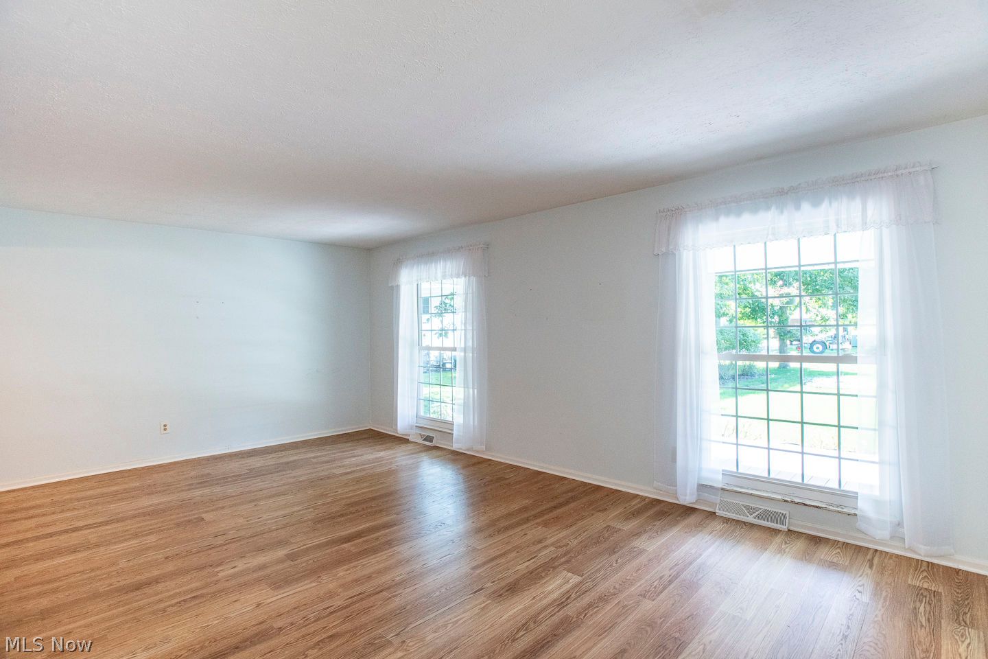 16953 Deerfield Drive Strongsville OH 44136