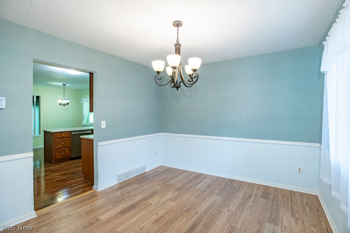 16953 Deerfield Drive Strongsville OH 44136