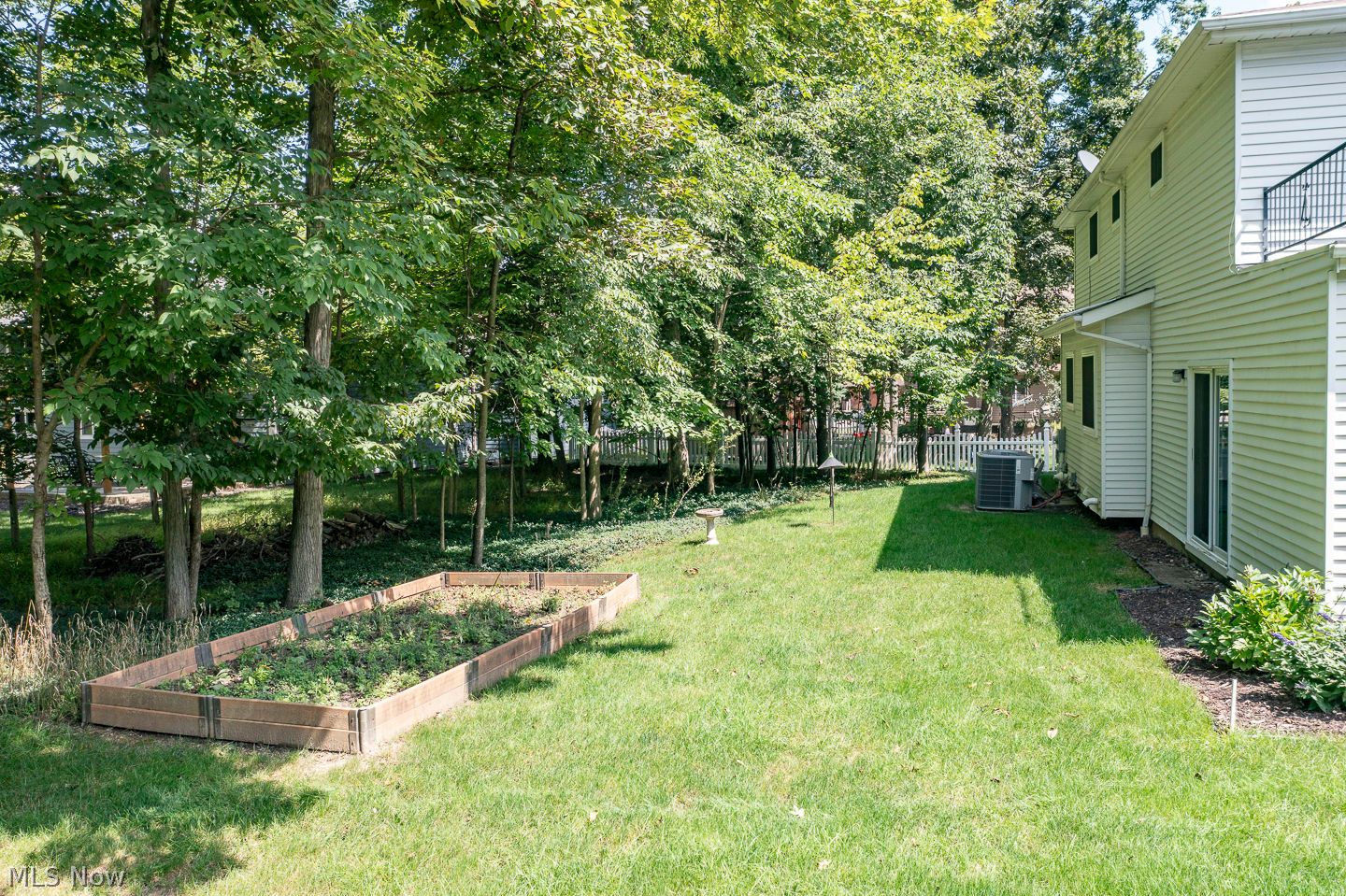 16953 Deerfield Drive Strongsville OH 44136