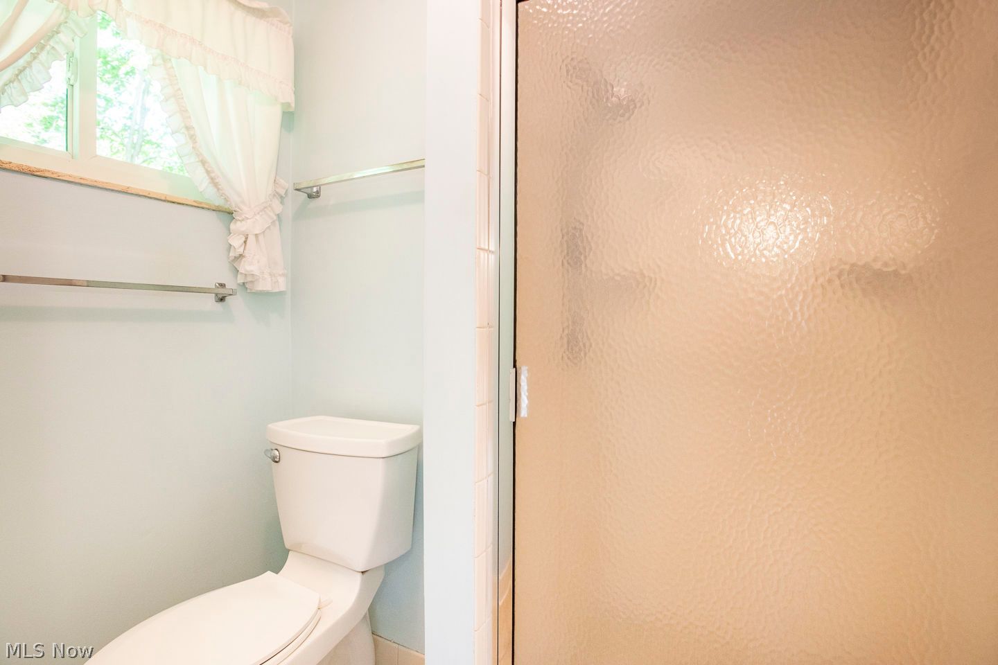 16953 Deerfield Drive Strongsville OH 44136