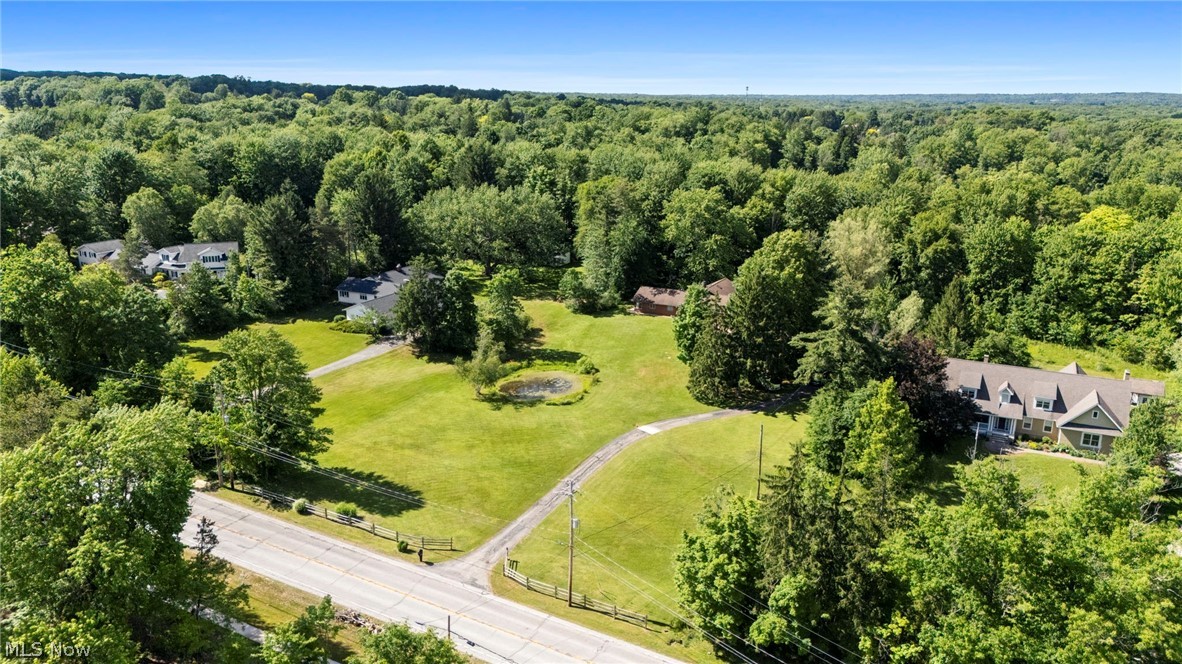 34995 Miles Road Moreland Hills OH 44022