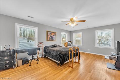 8556 Brecksville Road Brecksville OH 44141